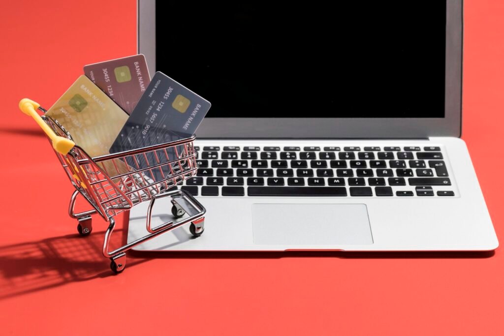 Amazing tips to start investing early in life!! 14 front view online shopping concept scaled